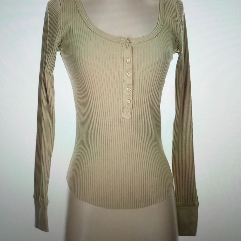 Aerie Cream Ribbed Long Sleeve Tee NWT size Large